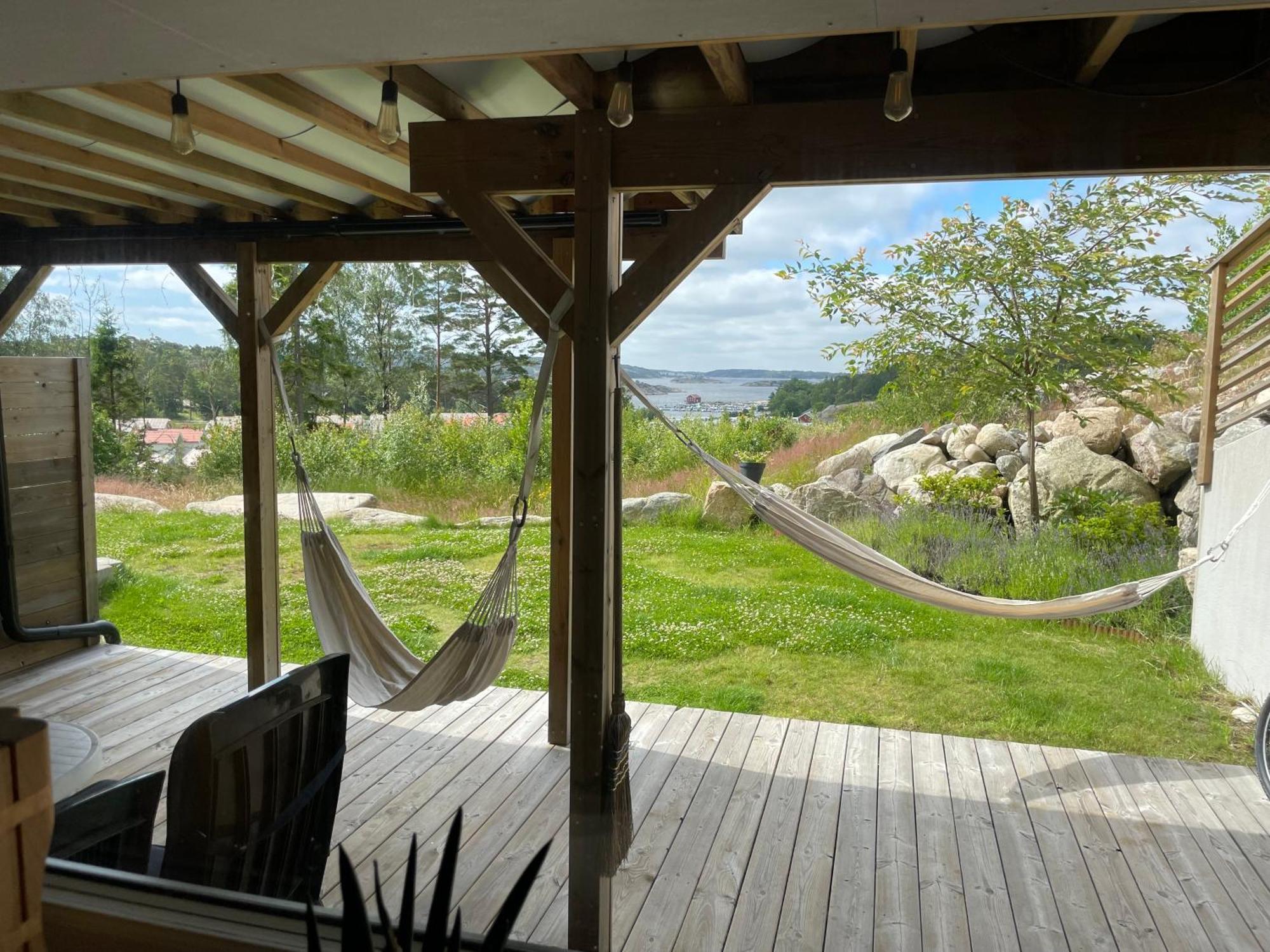 Ny Laegenhet Pa Markplan Med Havsutsikt Strömstad Exteriör bild